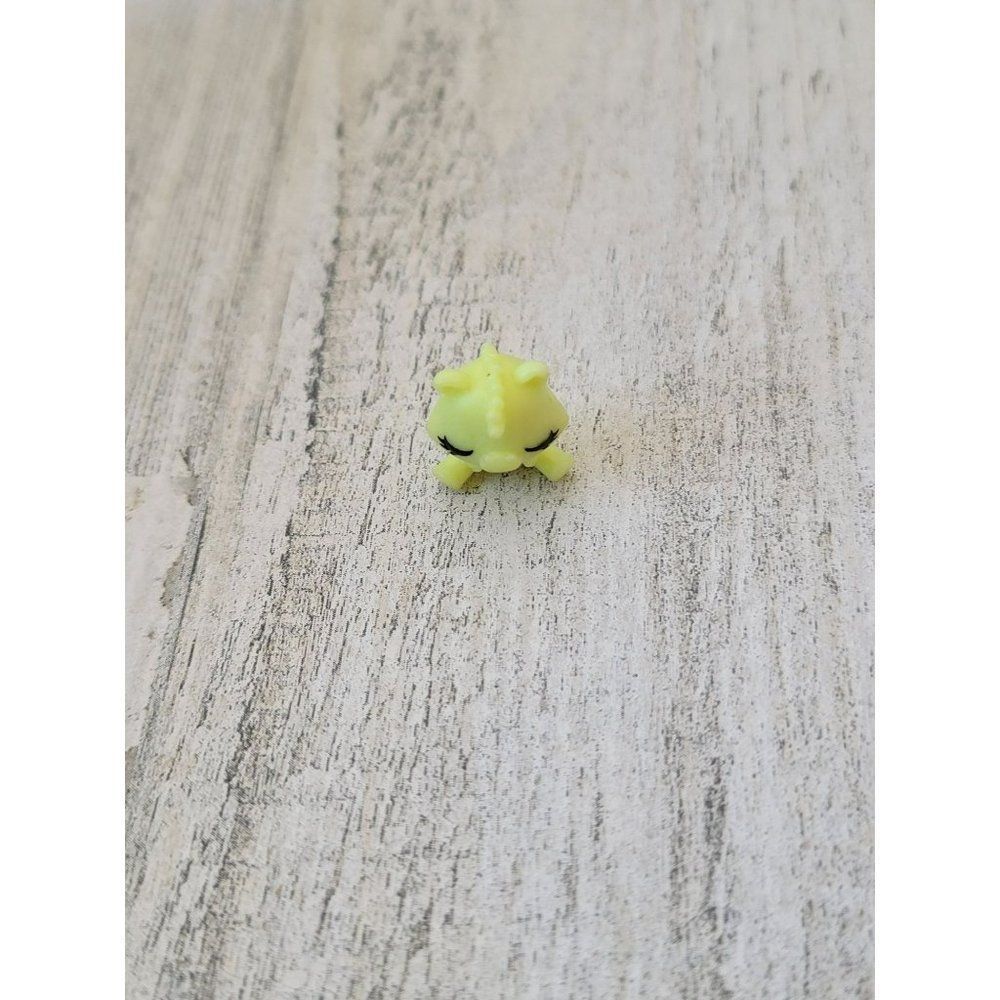 SML miniature yellow‎ pony horse toy figure